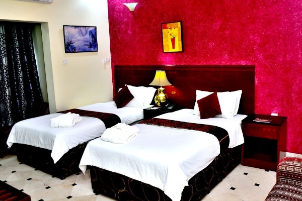 Al Bahjah Hotel (As Sīb)